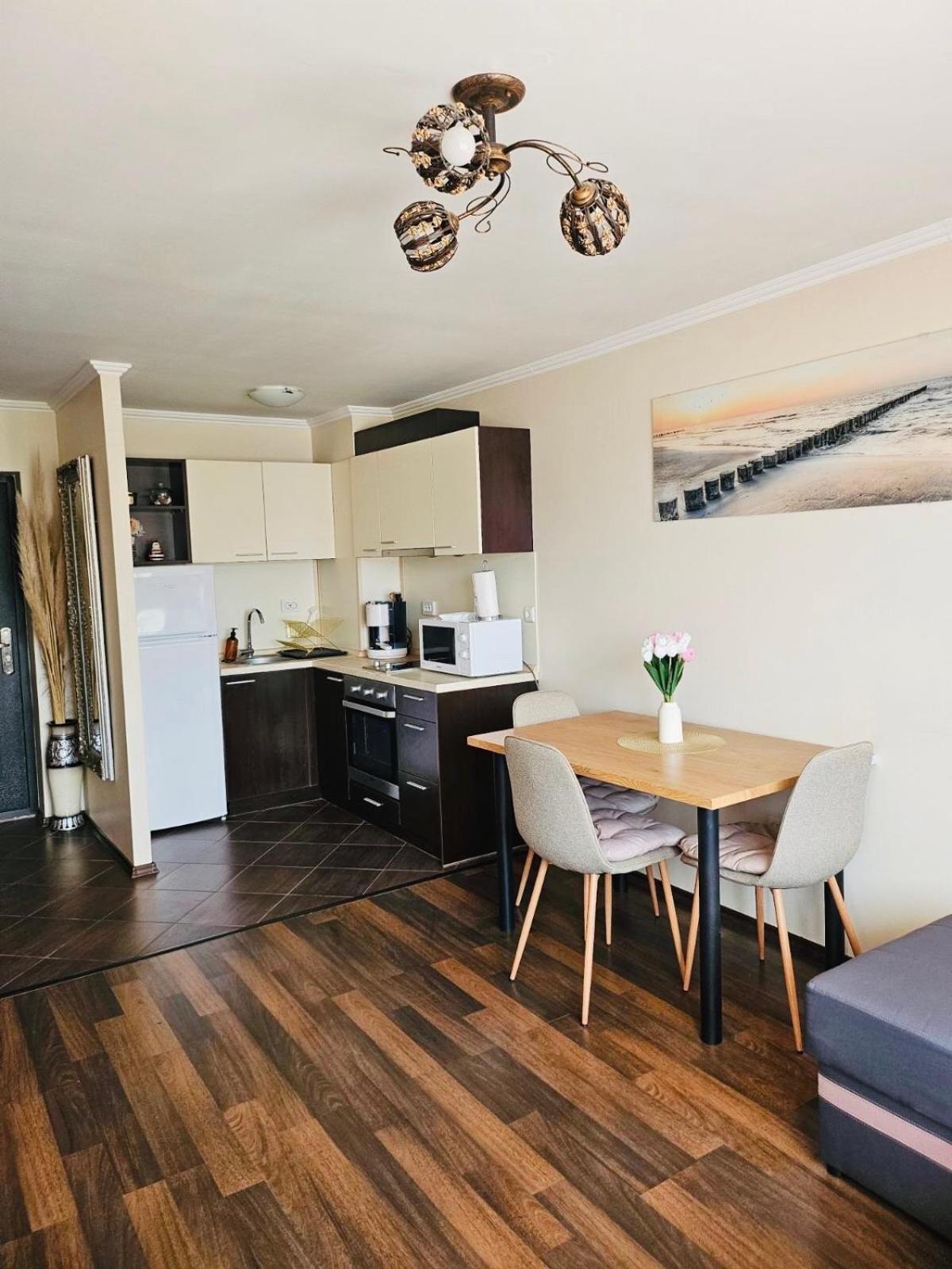 Apartment 7 And Studio 2 Quietly And Peaceful Place To Relax Sozopol Ngoại thất bức ảnh