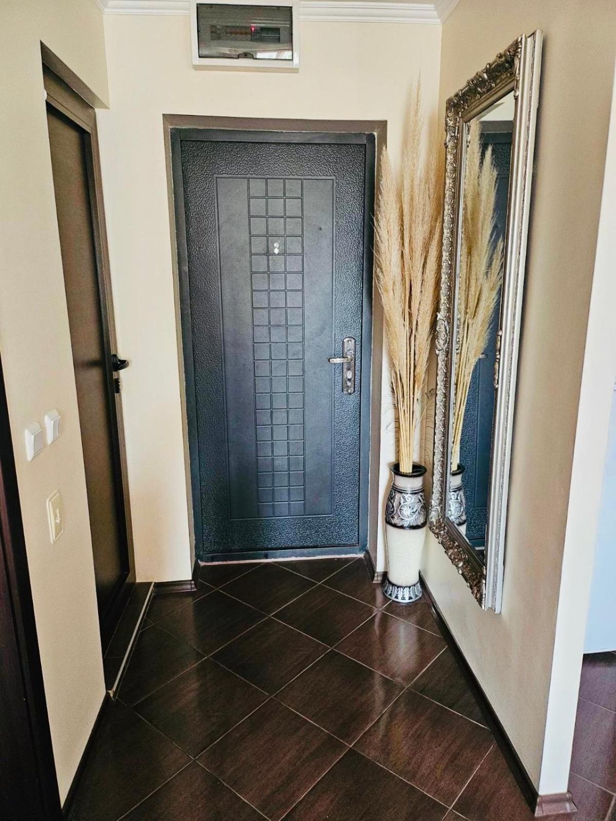 Apartment 7 And Studio 2 Quietly And Peaceful Place To Relax Sozopol Ngoại thất bức ảnh
